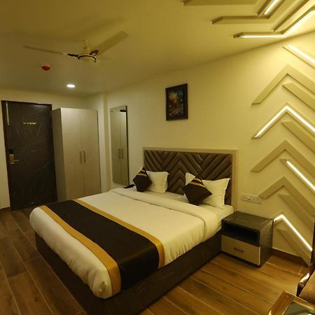 Hotel D Silverleaf Λάκναου Εξωτερικό φωτογραφία