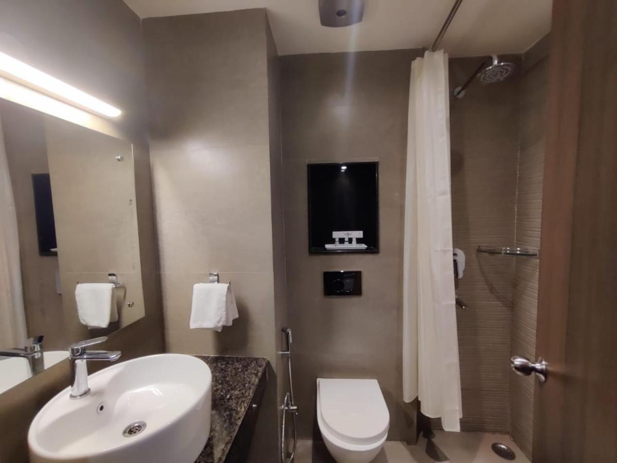 Hotel D Silverleaf Λάκναου Εξωτερικό φωτογραφία