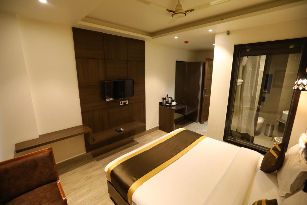 Hotel D Silverleaf Λάκναου Εξωτερικό φωτογραφία